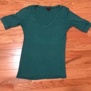 Simple teal v-neck top.